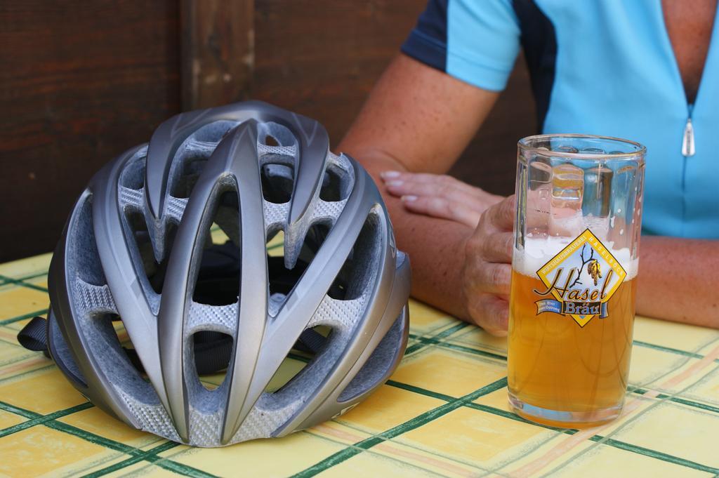 Landgasthof Zur Schoenen Wienerin Marbach an der Donau Luaran gambar